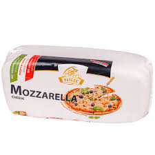 Сир Моцарелла "Paslek" чорний кг