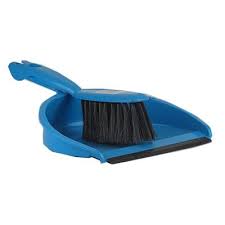 Совок зі щіткою