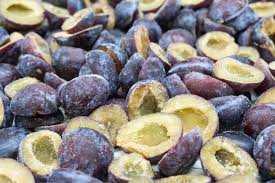 Слива б/к заморожена